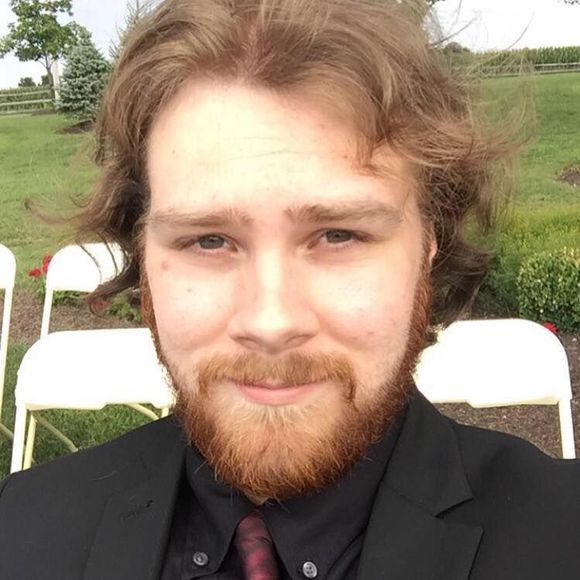 Meet your Posher, Lucas - Picture 1 of 1